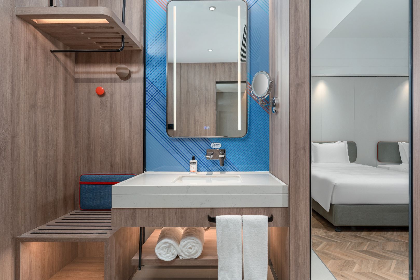 Chengdu/Chongqing-Chengdu Shuangliu International Airport Smart Holiday Inn combines elegant style and affordable prices perfectly!