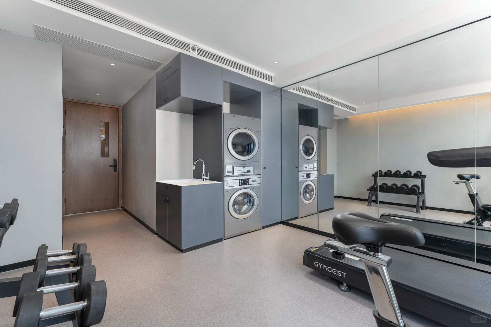 Chengdu/Chongqing-Chengdu Shuangliu International Airport Smart Holiday Inn combines elegant style and affordable prices perfectly!
