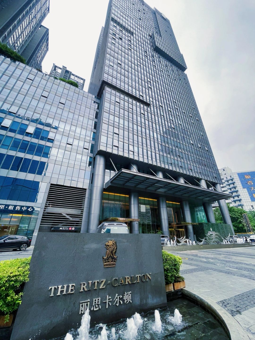 Chengdu/Chongqing-The Ritz Carlton Chengdu Hotel is the worst Ritz hotel in China, with very poor service!