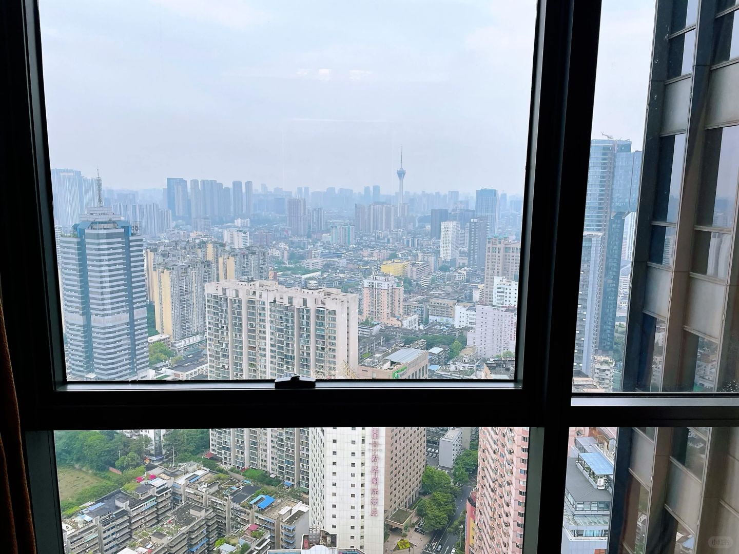 Chengdu/Chongqing-The Ritz Carlton Chengdu Hotel is the worst Ritz hotel in China, with very poor service!