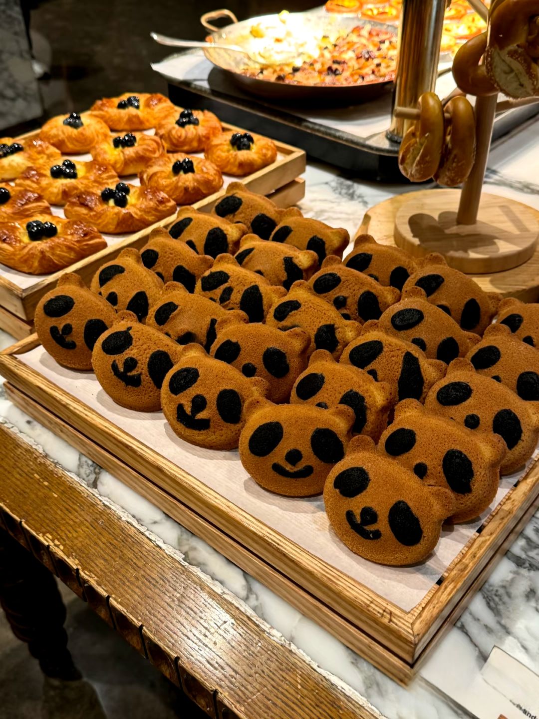 Chengdu/Chongqing-Chengdu Qunguang Grand Hyatt Hotel has seven restaurants and bars with different styles, offering authentic Sichuan cuisine!