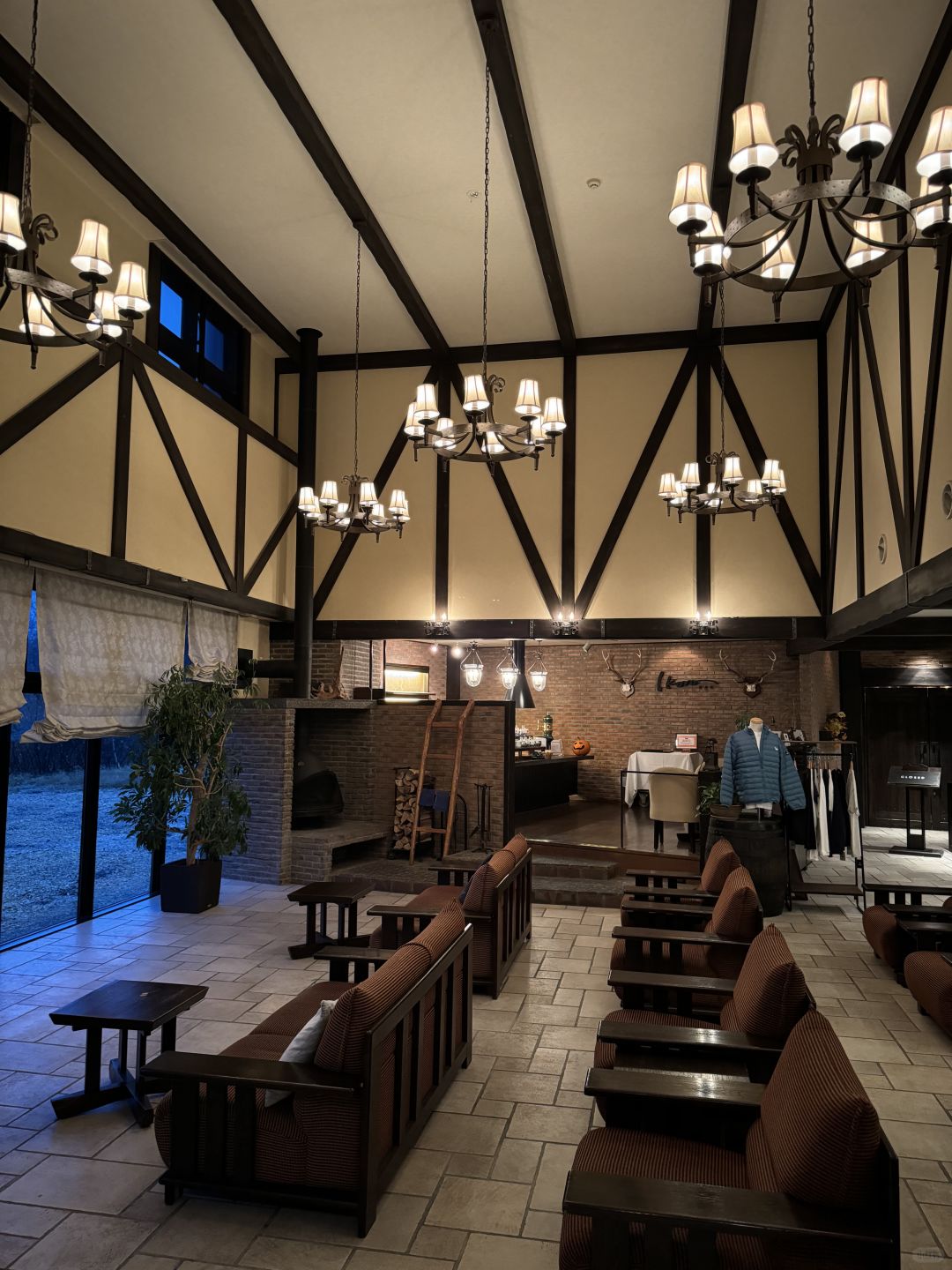 Sapporo/Hokkaido-La Vista Snow Mountain Hotel with private hot spring and good service attitude,considered the king hotel.