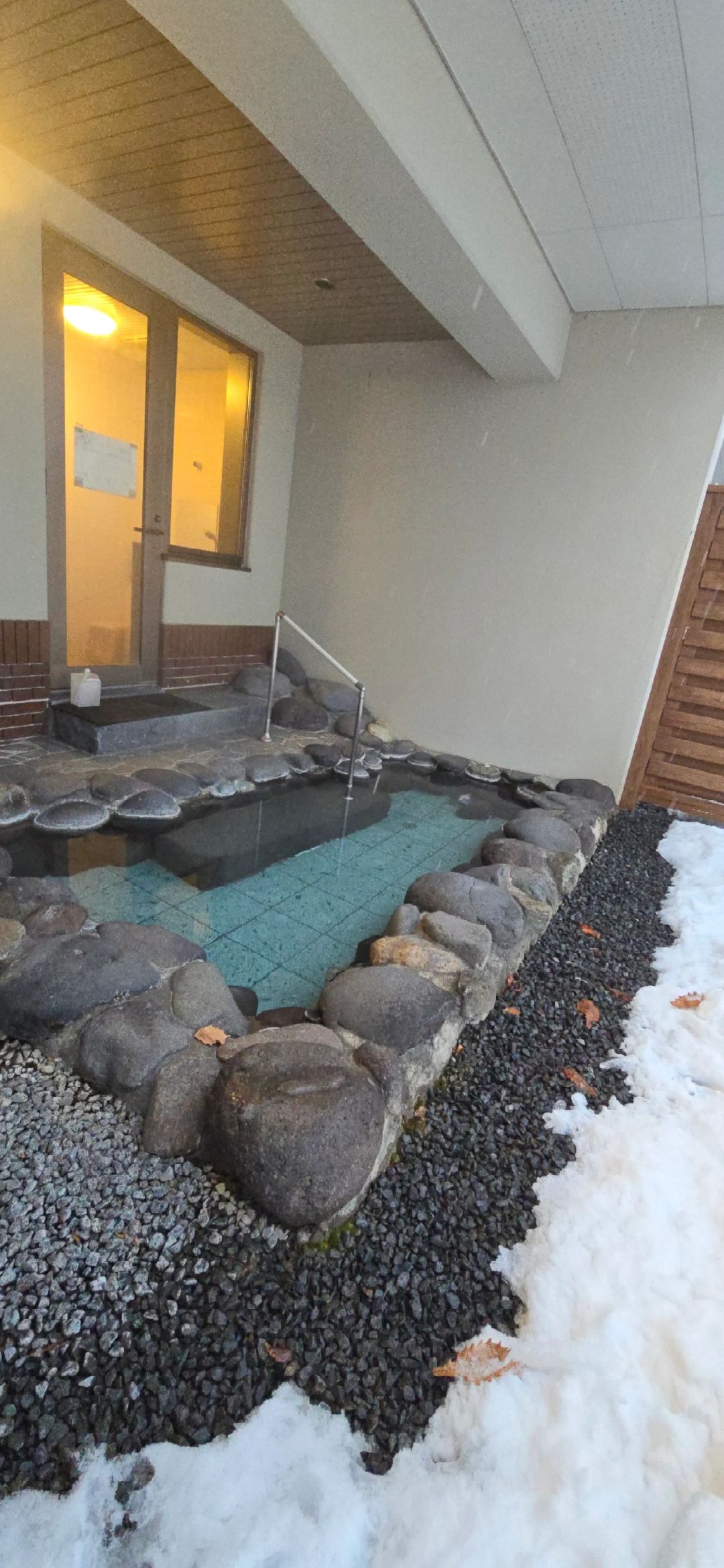 Sapporo/Hokkaido-Hana Kagura Hotel:flat and upright room,convenient transportation, large bathing area