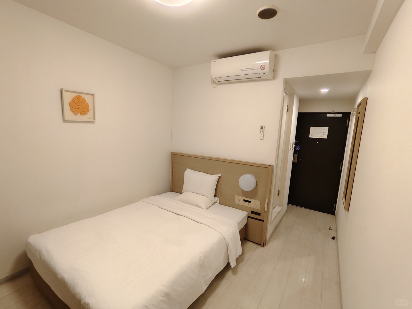 Okinawa-Smile Hotel in Naha:a chain hotel with a small refrigerator,face towels, cotton swabs, sponges and so on