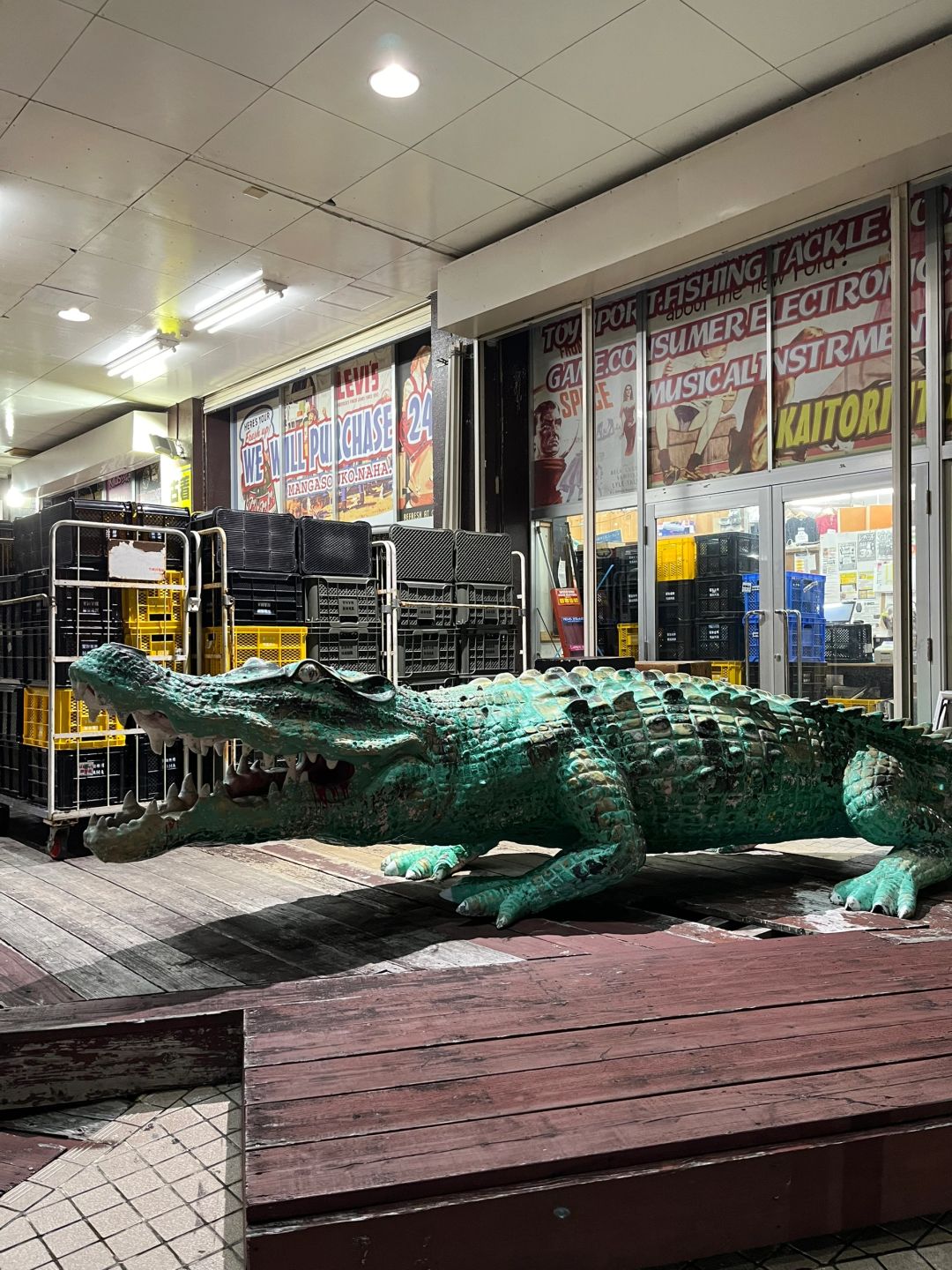 Okinawa-Recommend second -hand stores in Naha:jaBBer,2nd Street Akaling,Book Offand and  Manga Souko  store