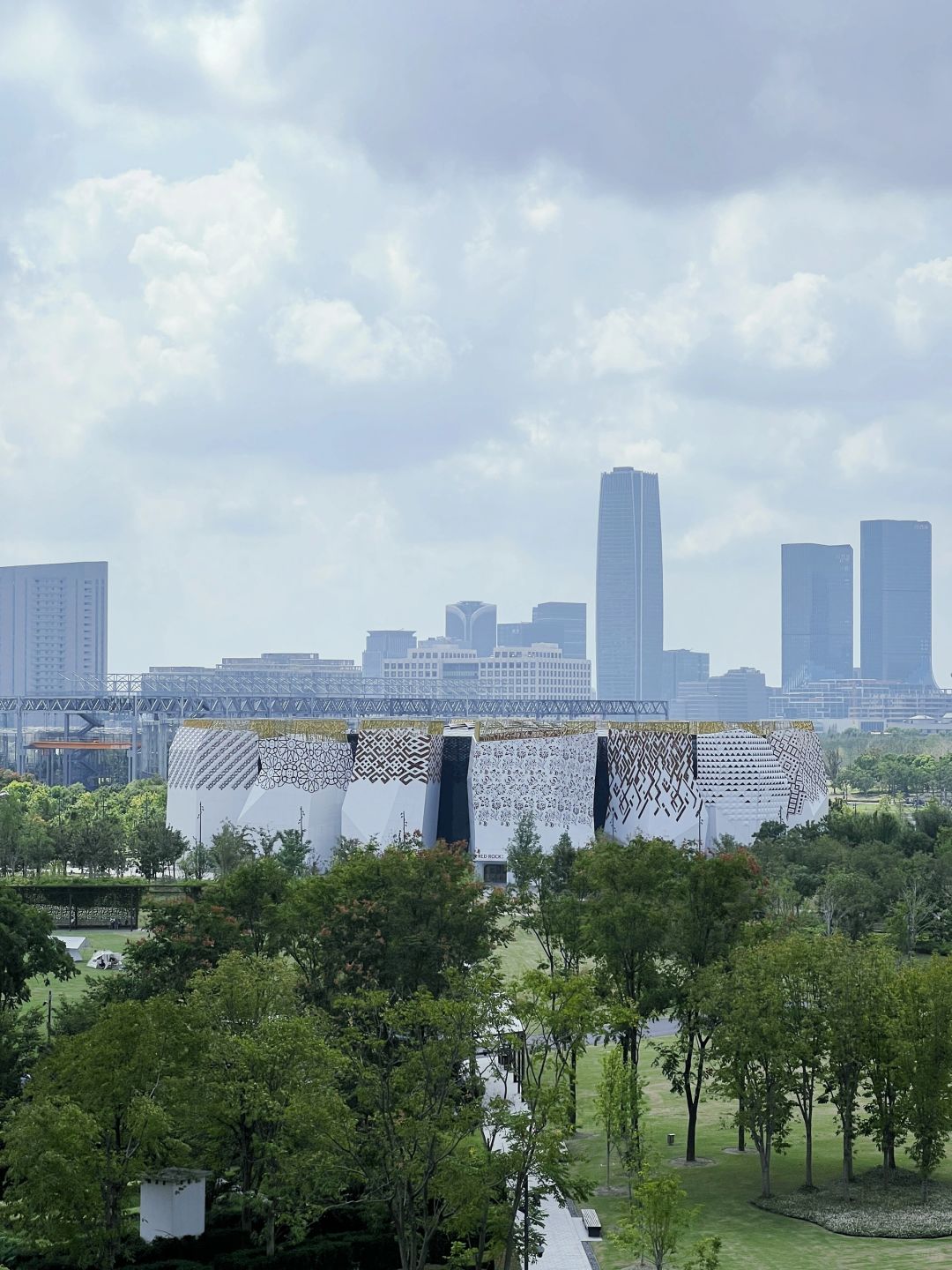 Shanghai/Hangzhou-The Shanghai World Expo Cultural Park meets all people's needs for leisure, relaxation, parent-child walking, and a day of fun!!