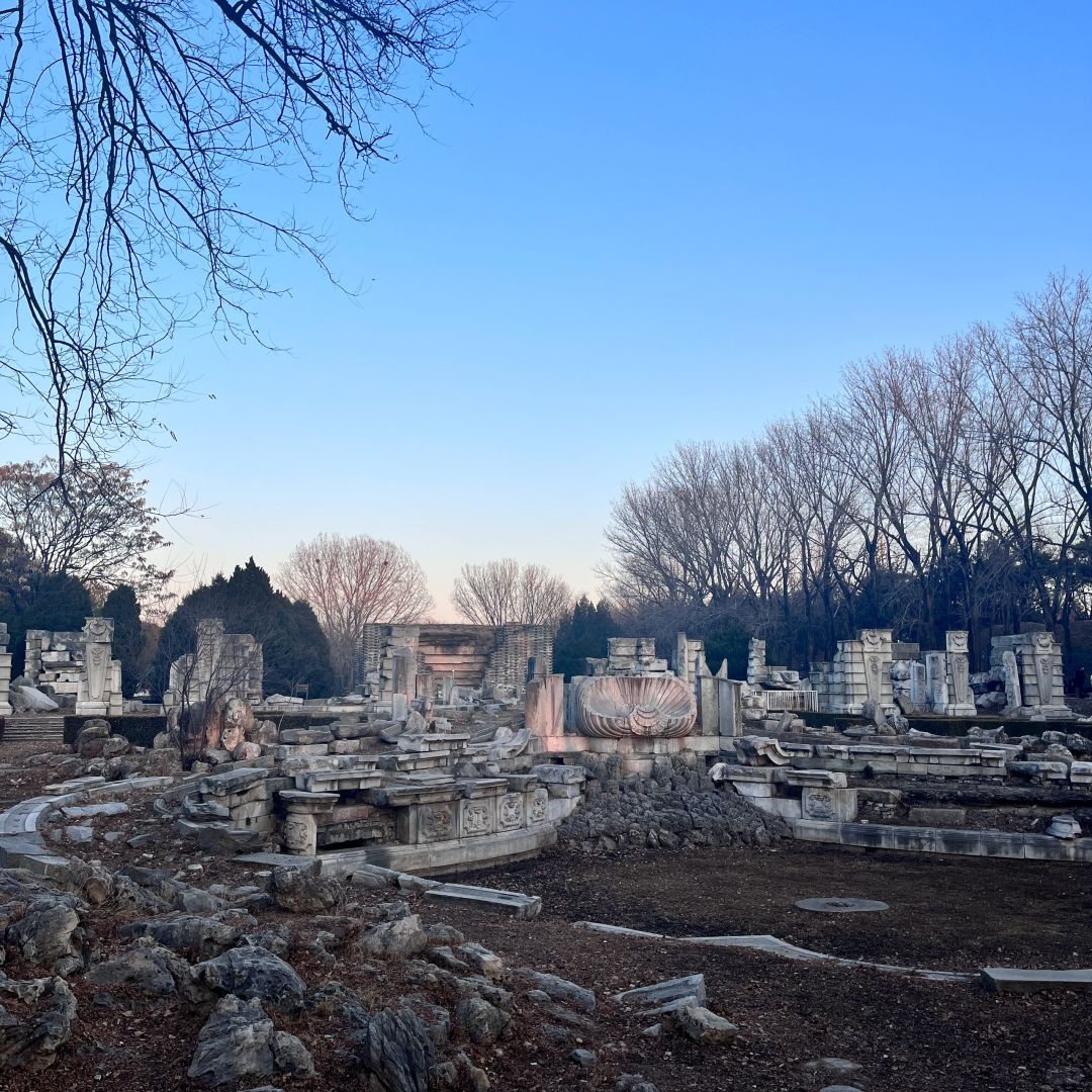 Beijing/Tianjin-The historical sense of Beijing Yuanmingyuan Park cannot be described by the pictures and words in the book!