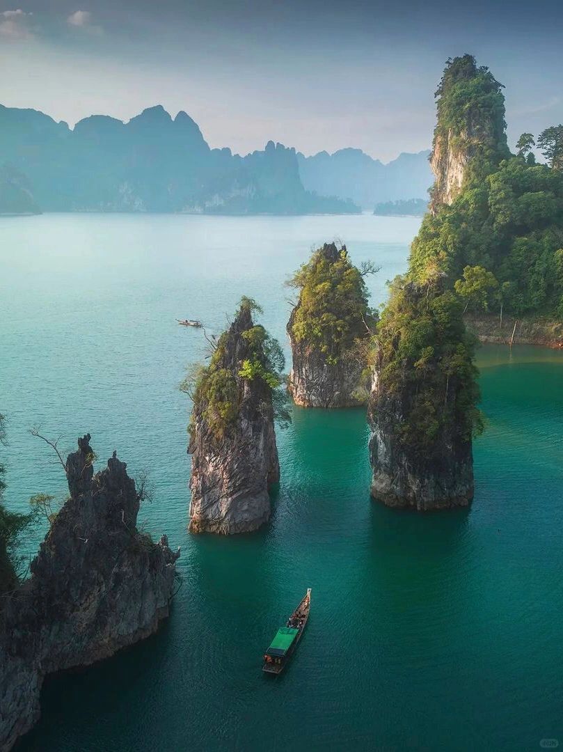 Phuket-Khao Sok National Park, Phuket, ?‍♂ the oldest tropical rainforest in Thailand