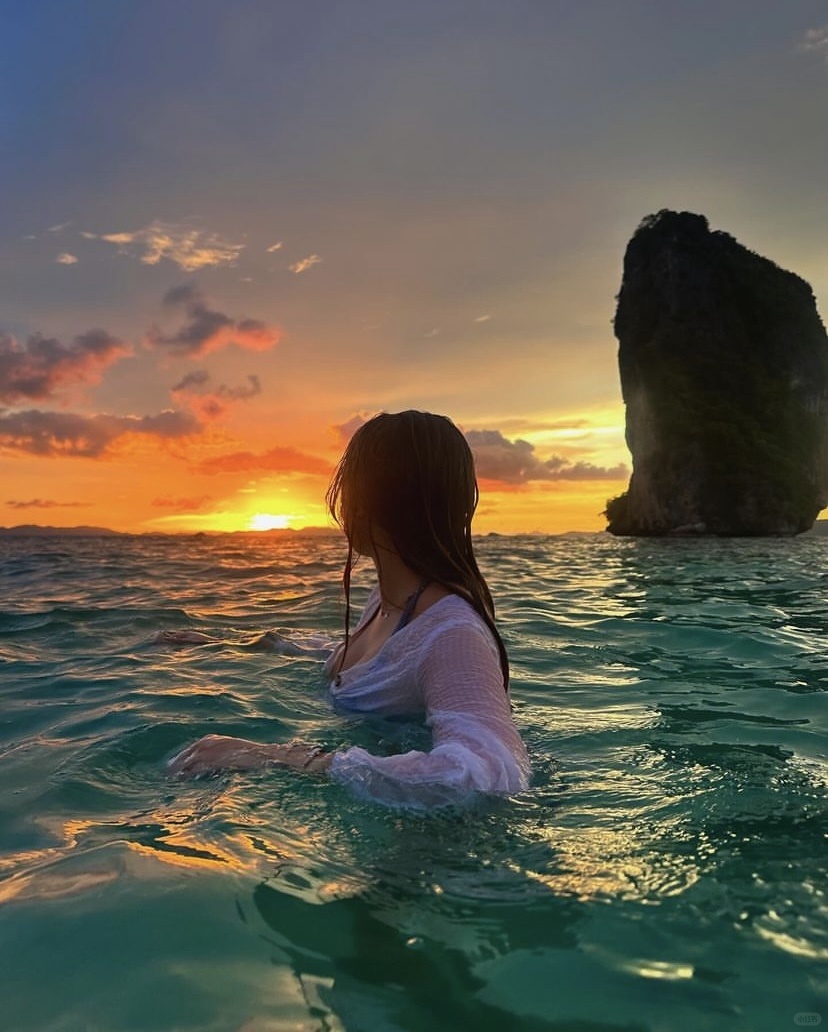 Krabi-This trip to Krabi exceeded my expectations. ? The beautiful Thai island was amazing