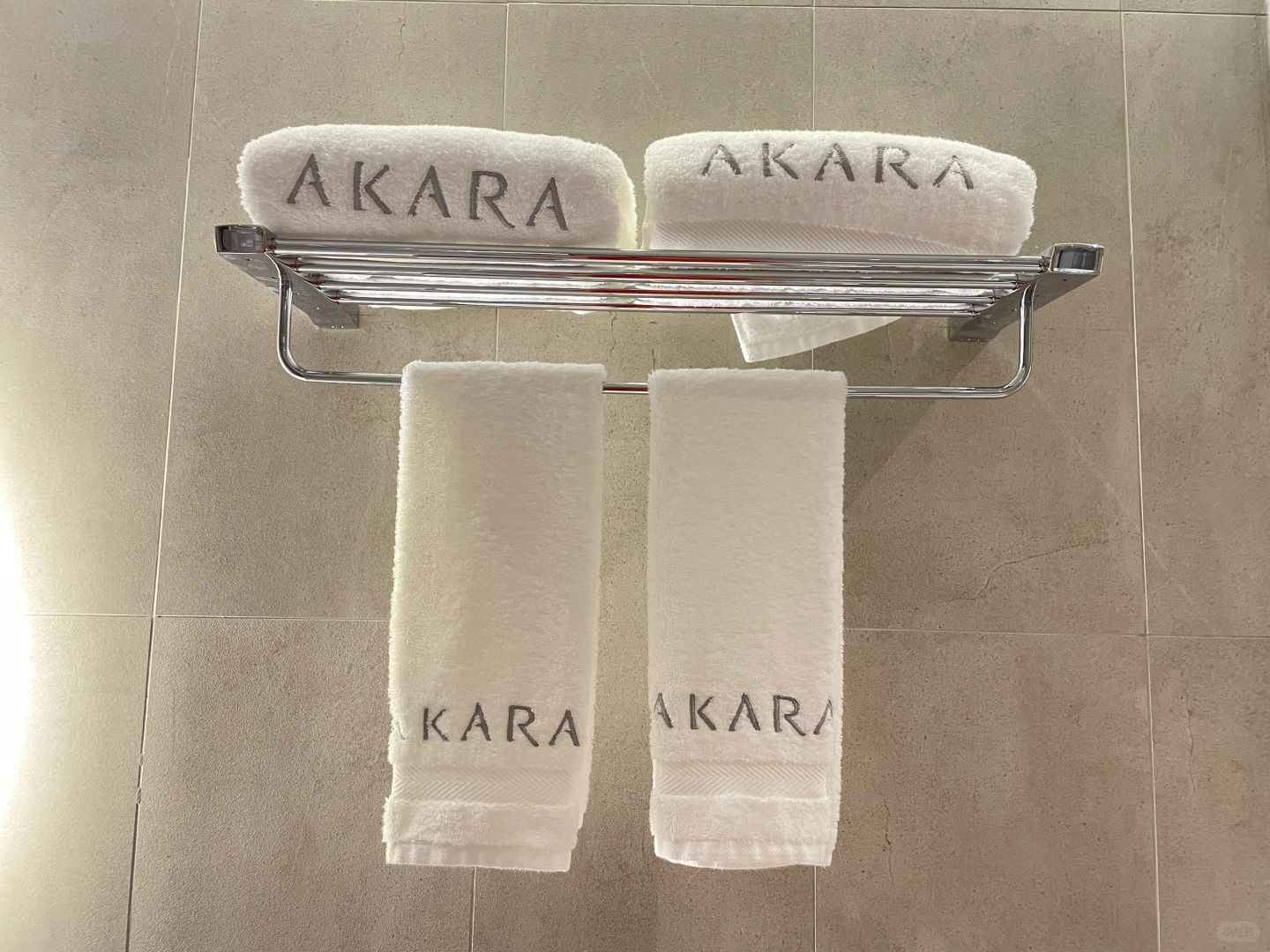 Pattaya-Akara Hotel Pattaya, 3-minute walk from Terminal 21, free upgrade to honeymoon suite