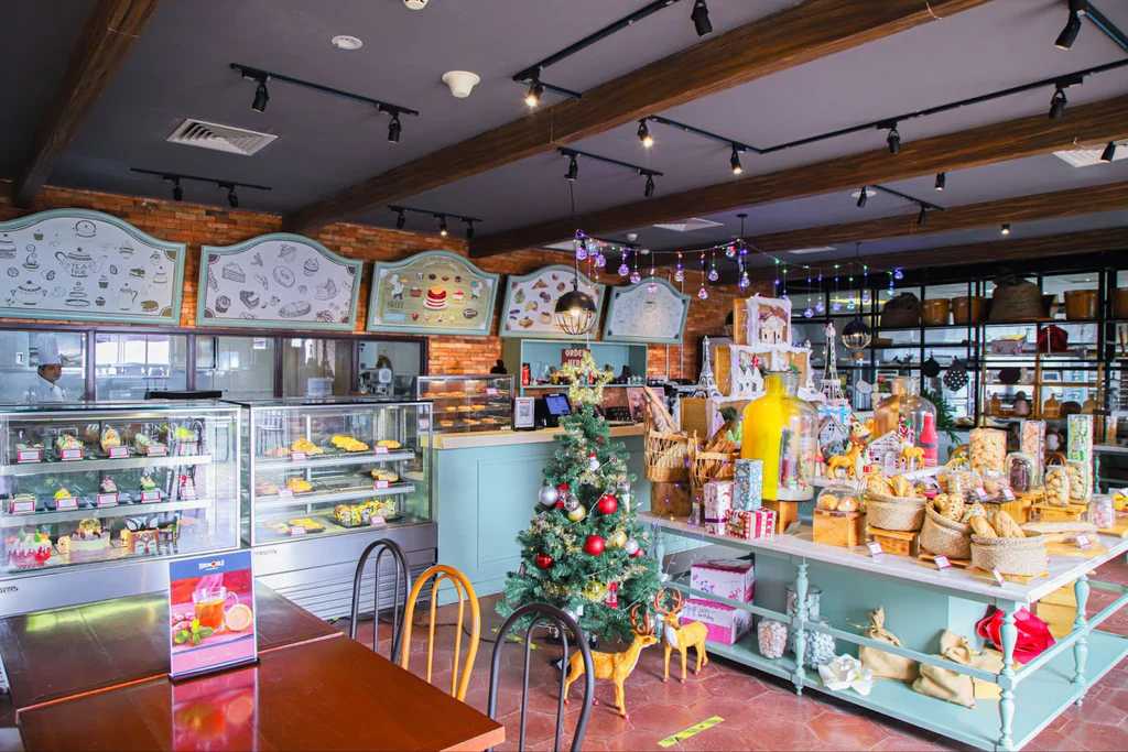 Ho Chi Minh-A must-see attraction in Da Nang! Visit the French-style Sun World Bana Hills