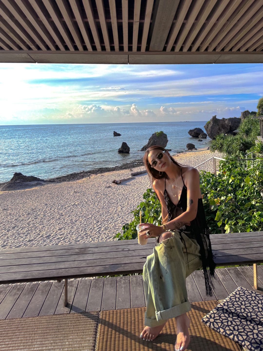 Okinawa-BANTA CAFE 星野リゾート バンタカフェ, Japan's largest seaside coffee shop, Endless sea