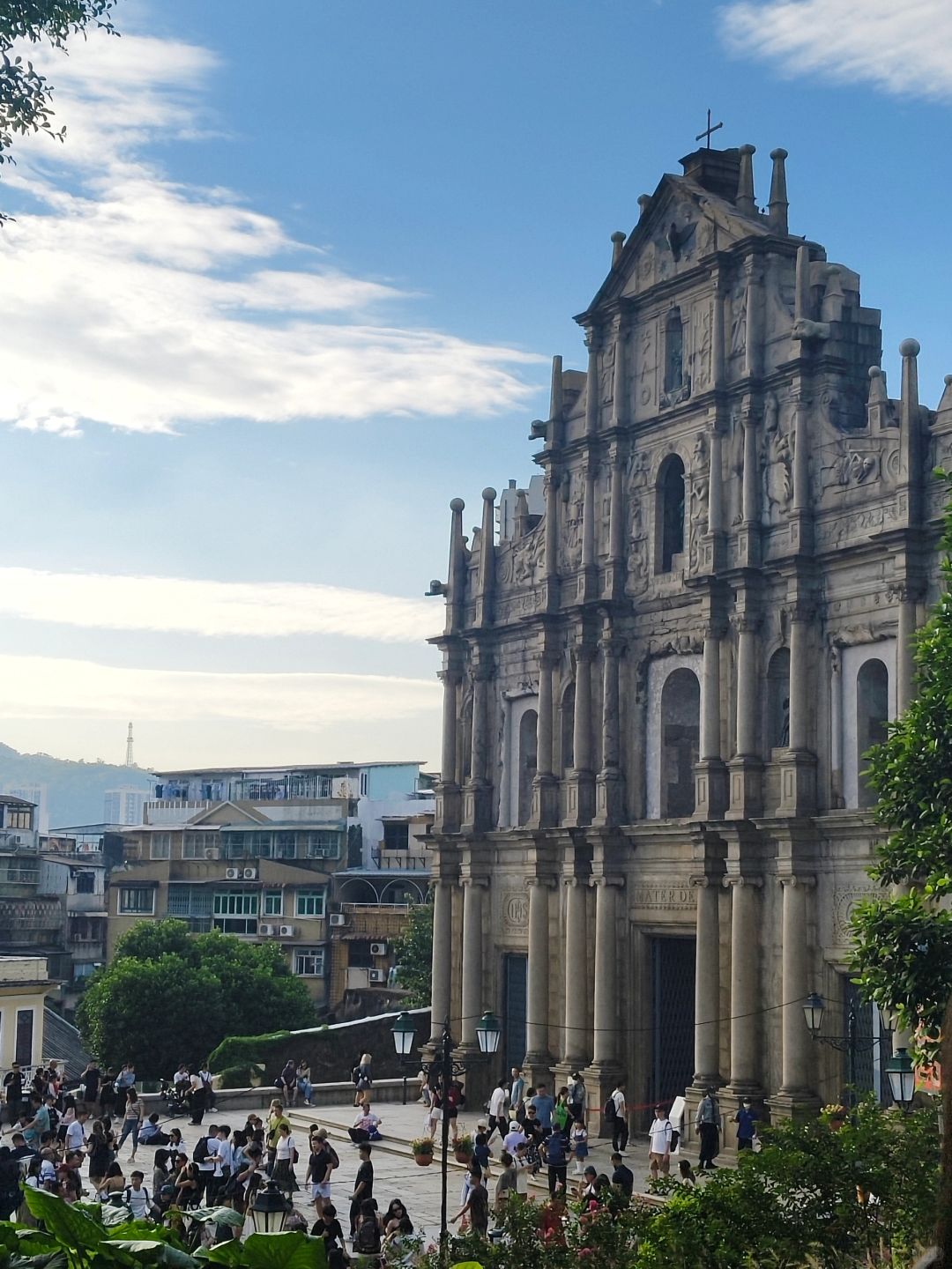 Macao-Zhuhai-Macau one-day tour guide, visit Grand Lisboa, Love Lane and Fisherman's Wharf