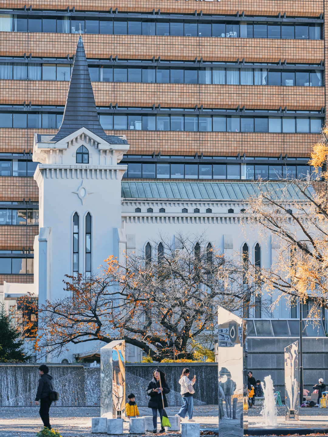 Tokyo-One-day tour route Yokohama:Anpanman Museum,Yokohama Food Hall,Yokohama Landmark Building ,Aerial Ropeway