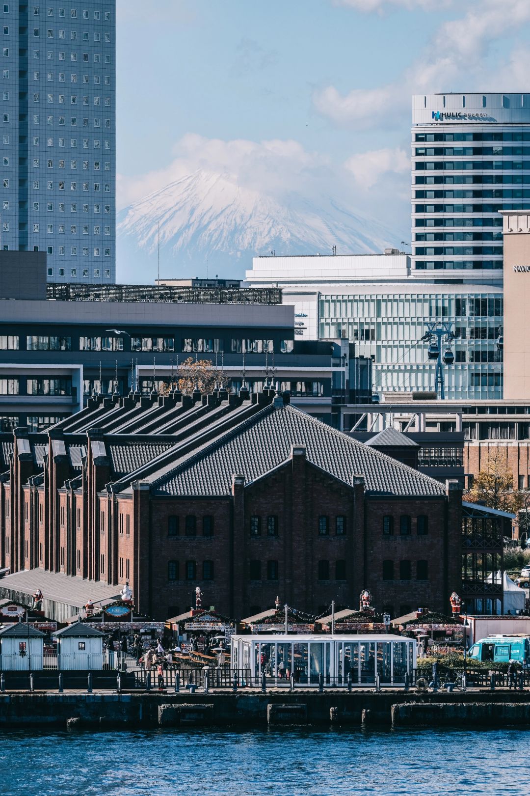 Tokyo-A one-day citywalk tour in Yokohama:Yokohama Port Pier,Yamashita Park,Red Brick Warehouse and so on