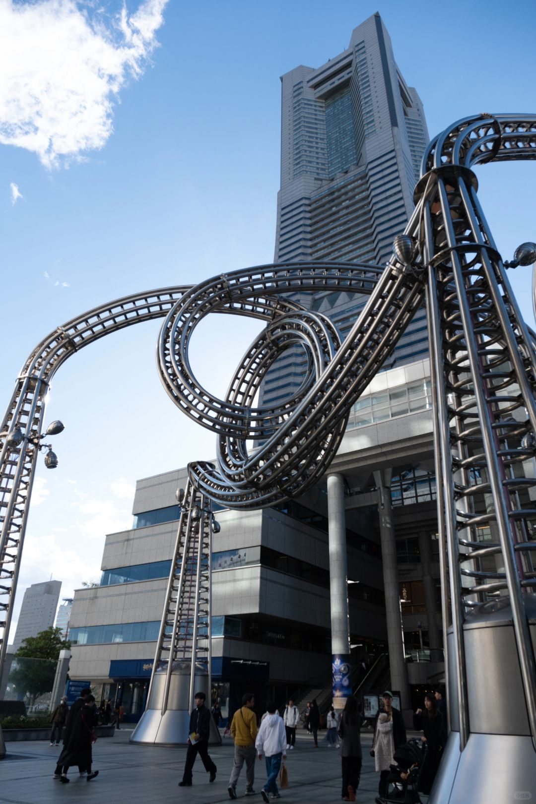 Tokyo-A one-day citywalk tour in Yokohama:Yokohama Port Pier,Yamashita Park,Red Brick Warehouse and so on