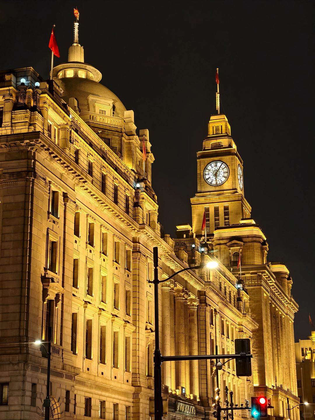 Shanghai/Hangzhou-The Bund in Shanghai has different beauty in different seasons!