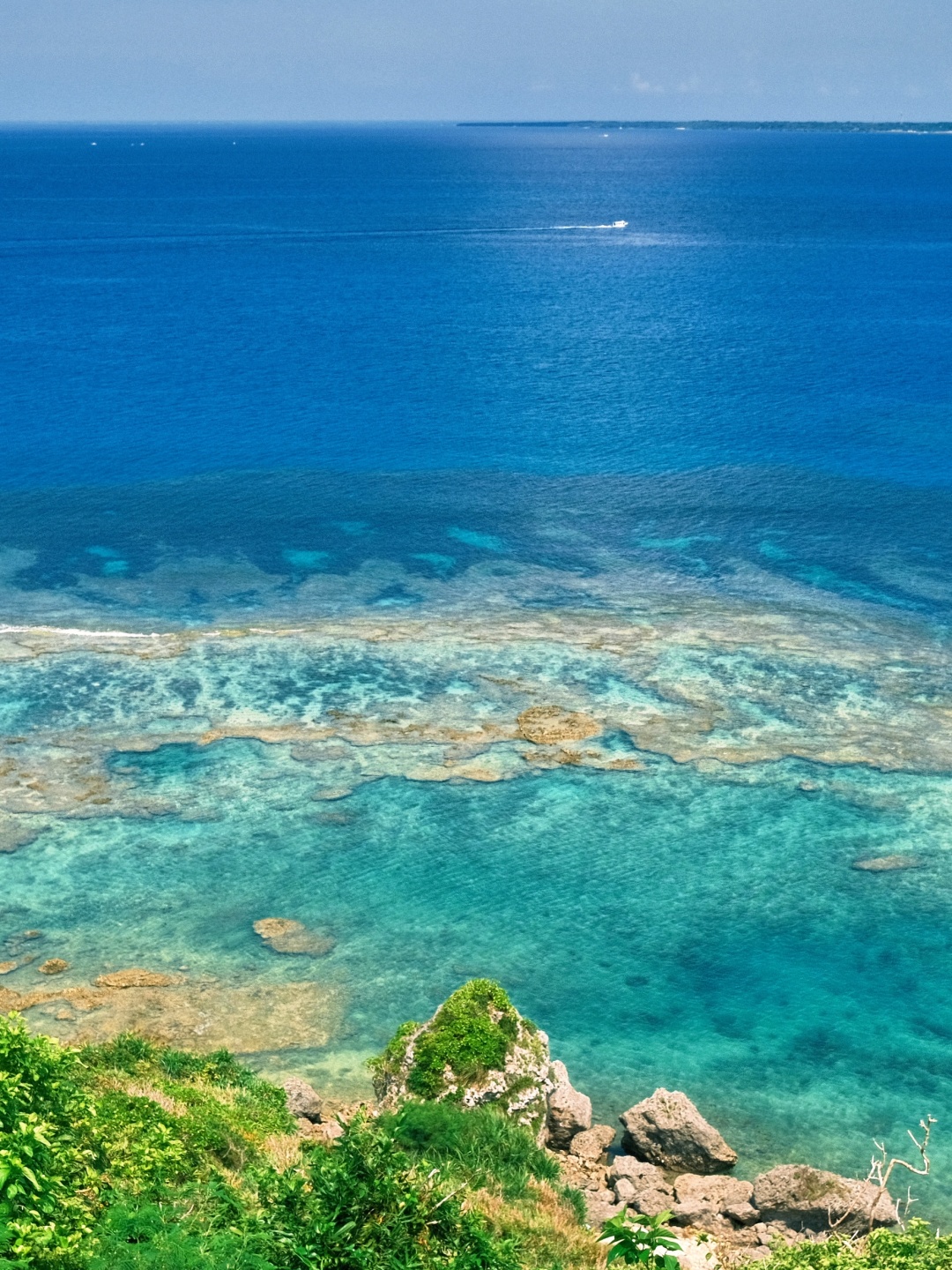 Okinawa-Okinawa Chikai Cape Nen Park, Natural scenery more beautiful than the outlying islands