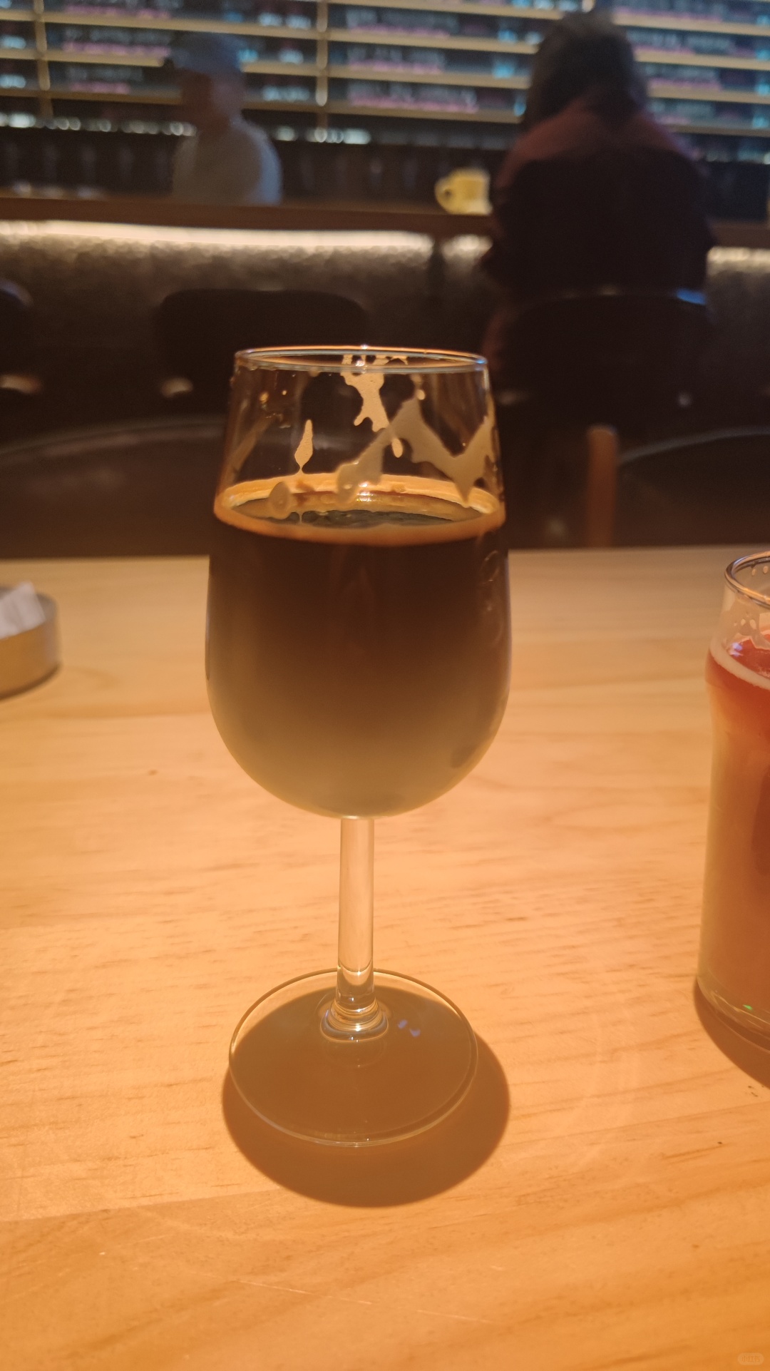 Chengdu/Chongqing-Tripsmith Bar in Chengdu offers a wide variety of wines and sour beer paradise!