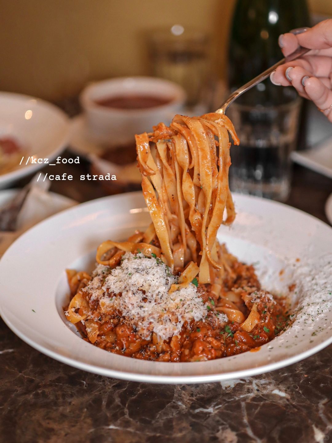 Taiwan-Trail Cafe Restaurant, Google reviews exceeded 1,000, 4.4-star Italian pasta restaurant