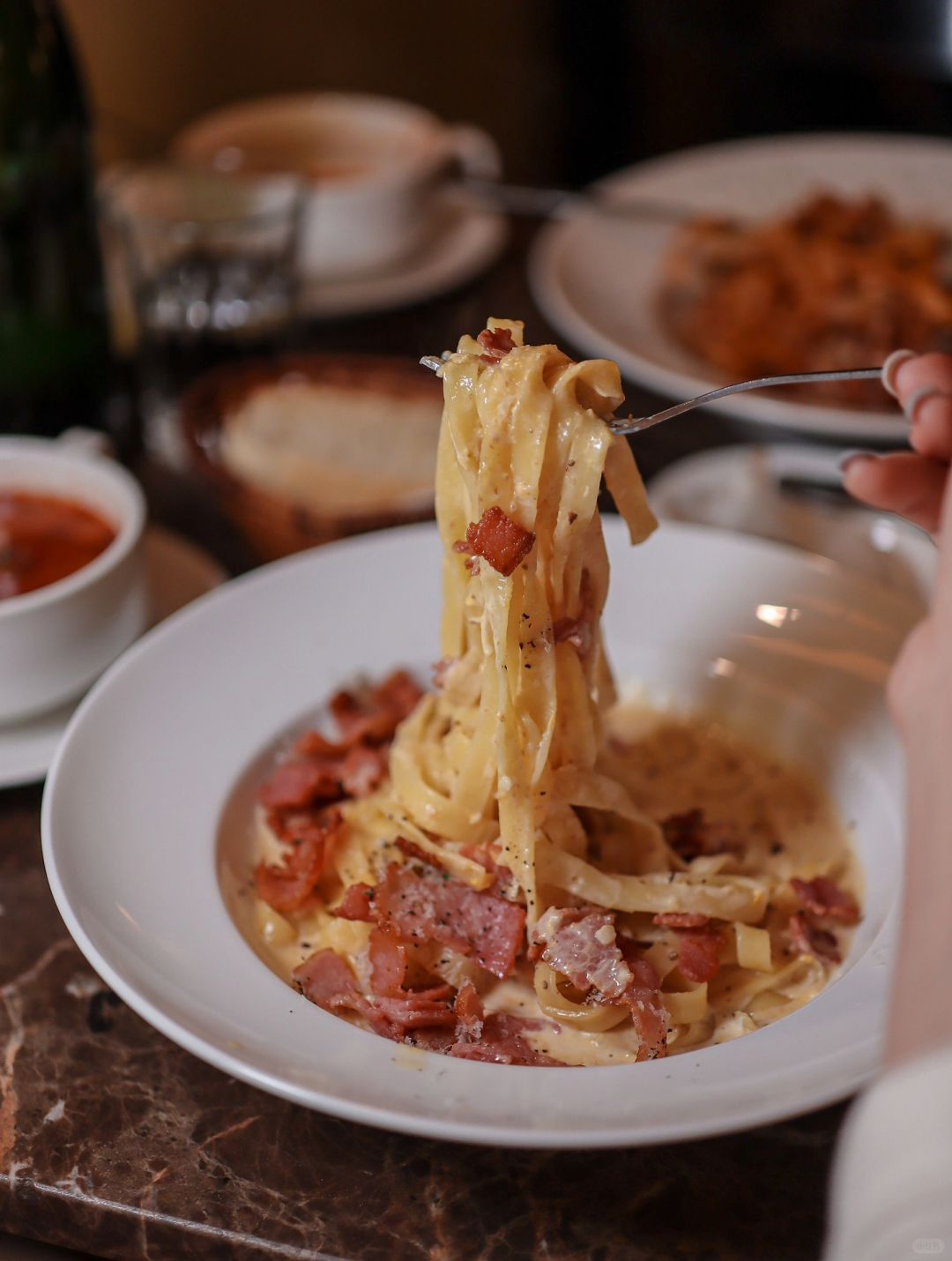Taiwan-Trail Cafe Restaurant, Google reviews exceeded 1,000, 4.4-star Italian pasta restaurant