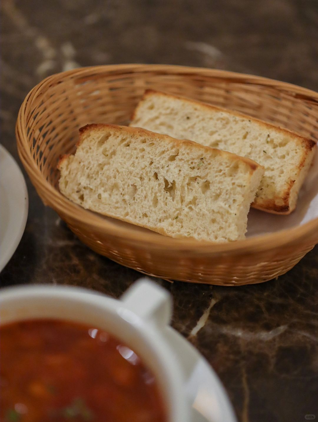 Taiwan-Trail Cafe Restaurant, Google reviews exceeded 1,000, 4.4-star Italian pasta restaurant