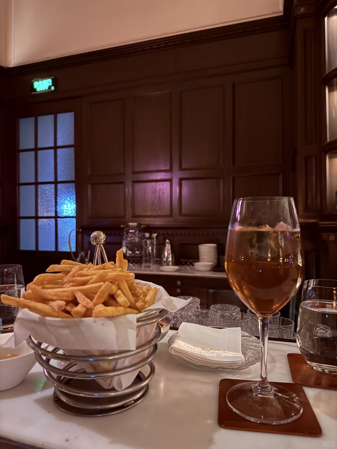 Shanghai/Hangzhou-Waldorf Long Bar in Shanghai, a wine with a sense of story, is like opening Pandora's blind box!
