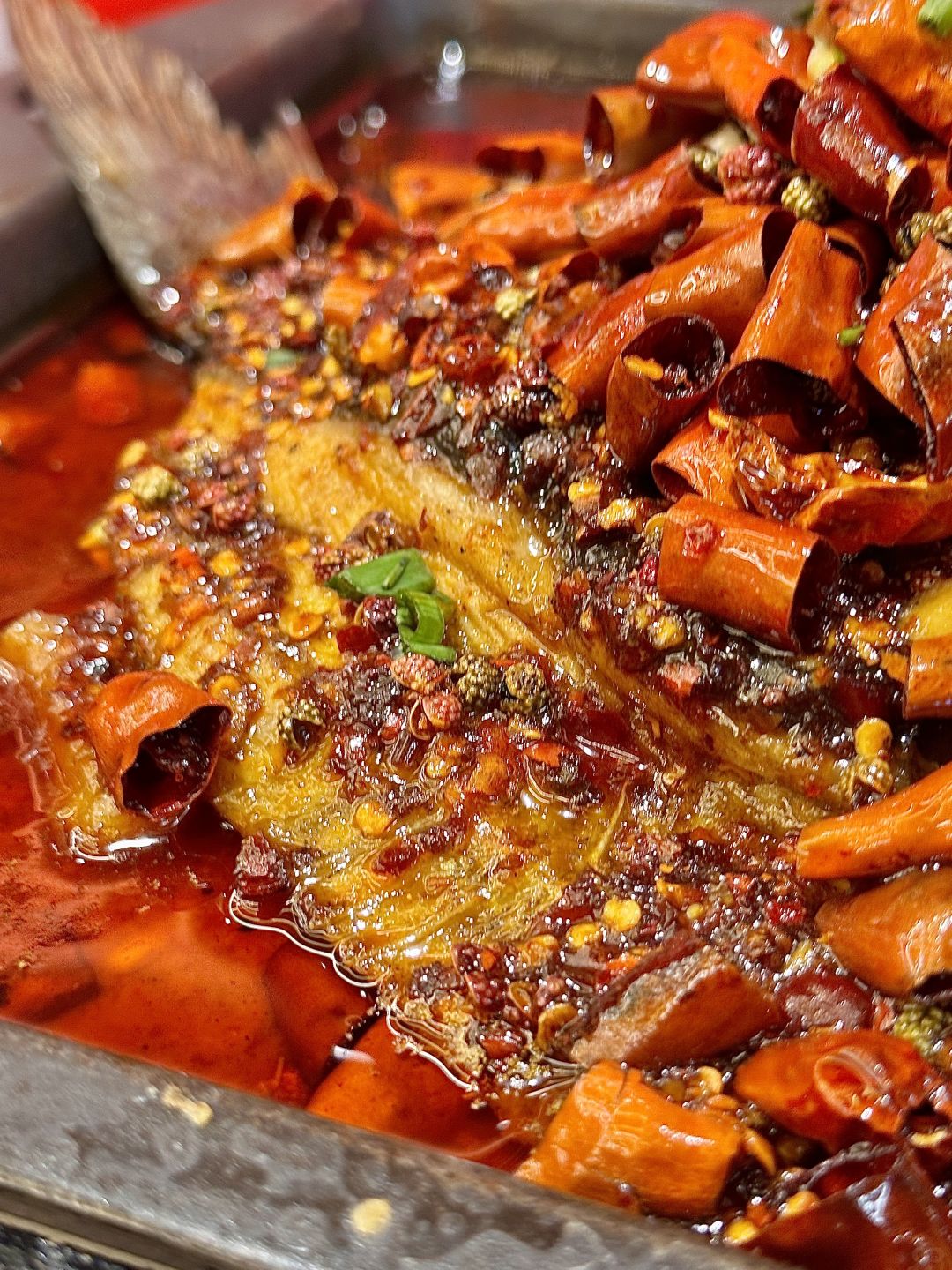 Beijing/Tianjin-Beijing Jiangbian City Restaurant, won the 2023 China Cuisine Association Gold Medal, the grilled fish is delicious and juicy!