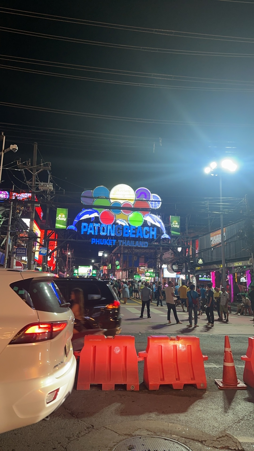 Phuket-Phuket's Illuzion Nightclub is ranked No. 1 in Asia and No. 13 in the world. It definitely has its own characteristics.