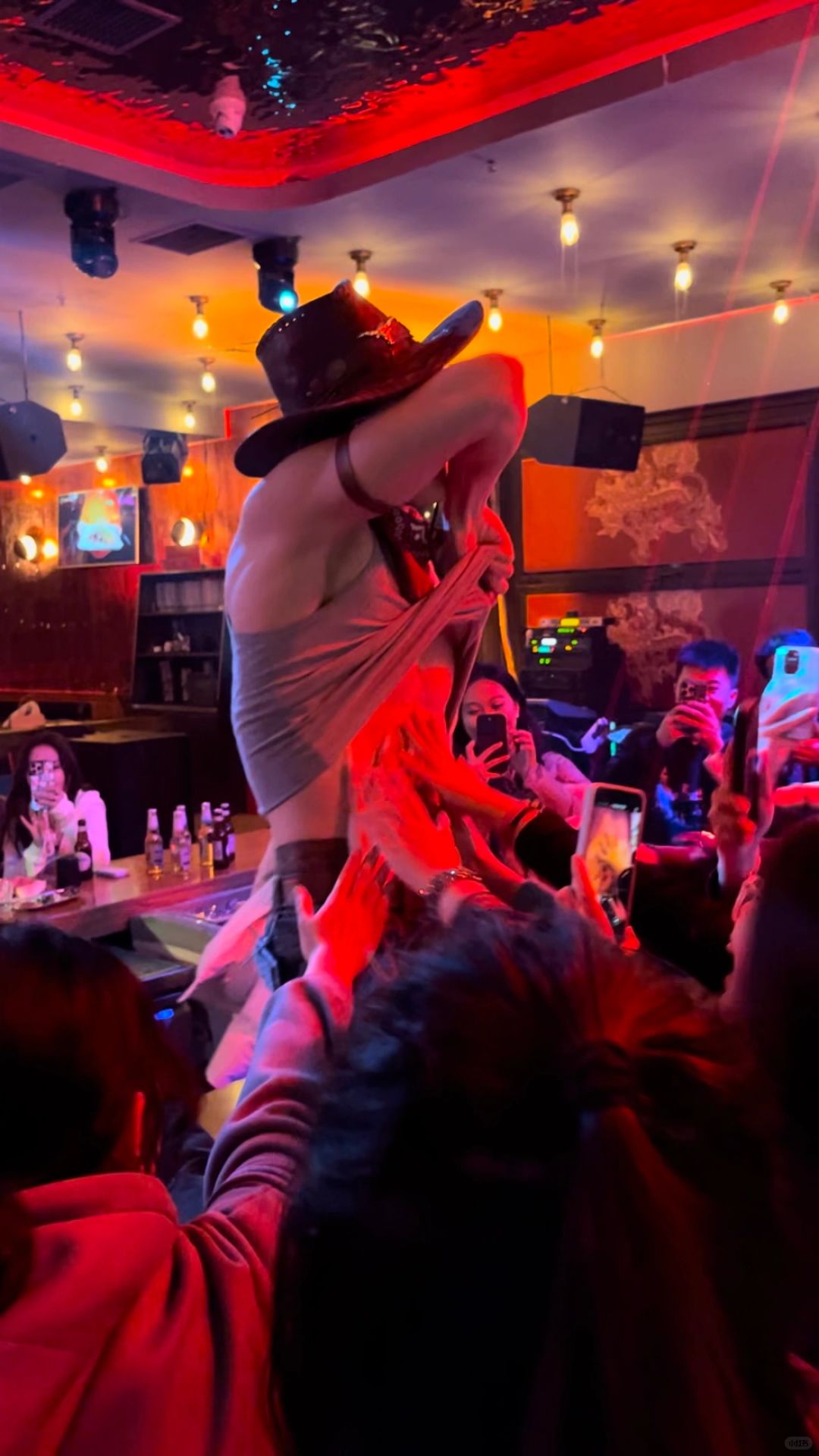 Changsha-Changsha HIB HUB Commune Bar, drink and dance, and get close to muscular boys.