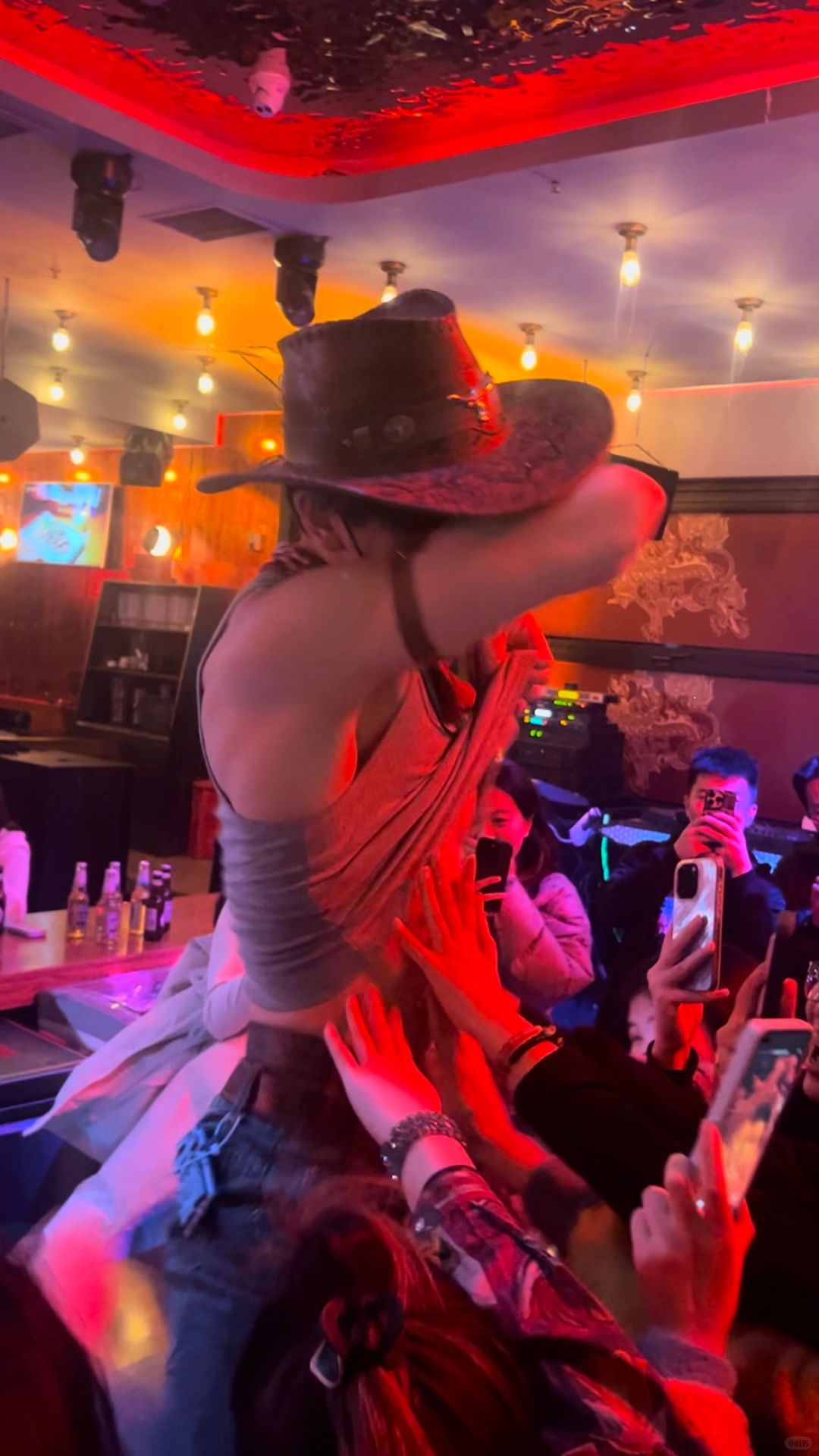 Changsha-Changsha HIB HUB Commune Bar, drink and dance, and get close to muscular boys.