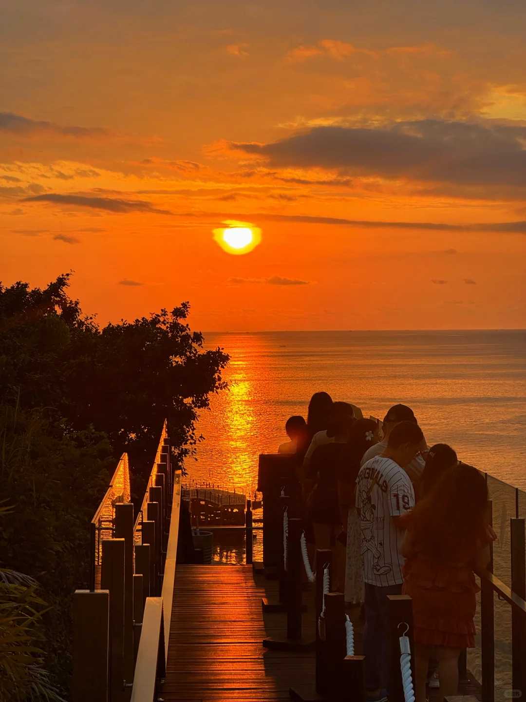 Bali-Is Rock Bar in Bali worth visiting? There is a fun little jungle elevator where you can enjoy the sunset.