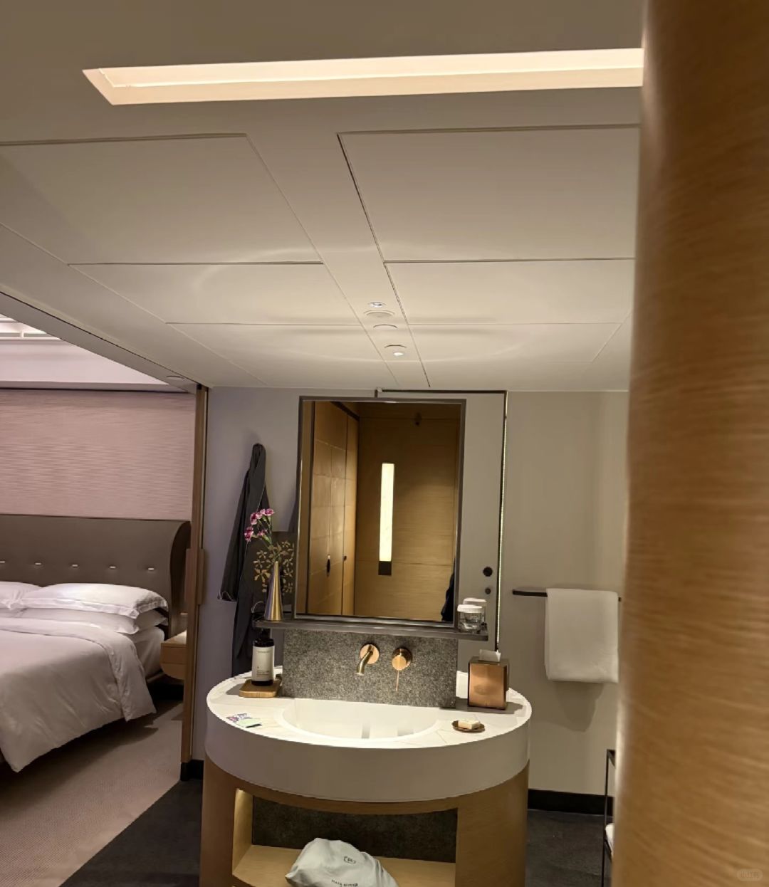 Hong kong-Reviews and recommendations of The Monarch, The Langham, Kerry and AKI MGallery hotels in Hong Kong