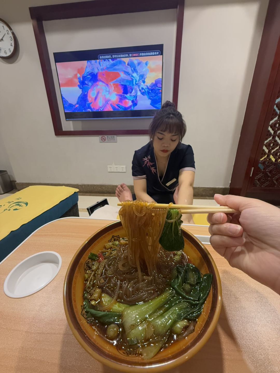 Beijing/Tianjin-Beijing Guomao Liangzi Foot Massage Spa, you can enjoy free snacks and drinks during the massage