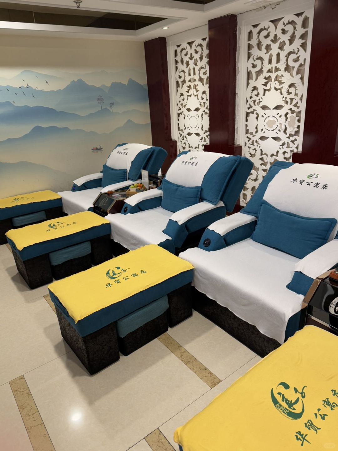 Beijing/Tianjin-Beijing Guomao Liangzi Foot Massage Spa, you can enjoy free snacks and drinks during the massage
