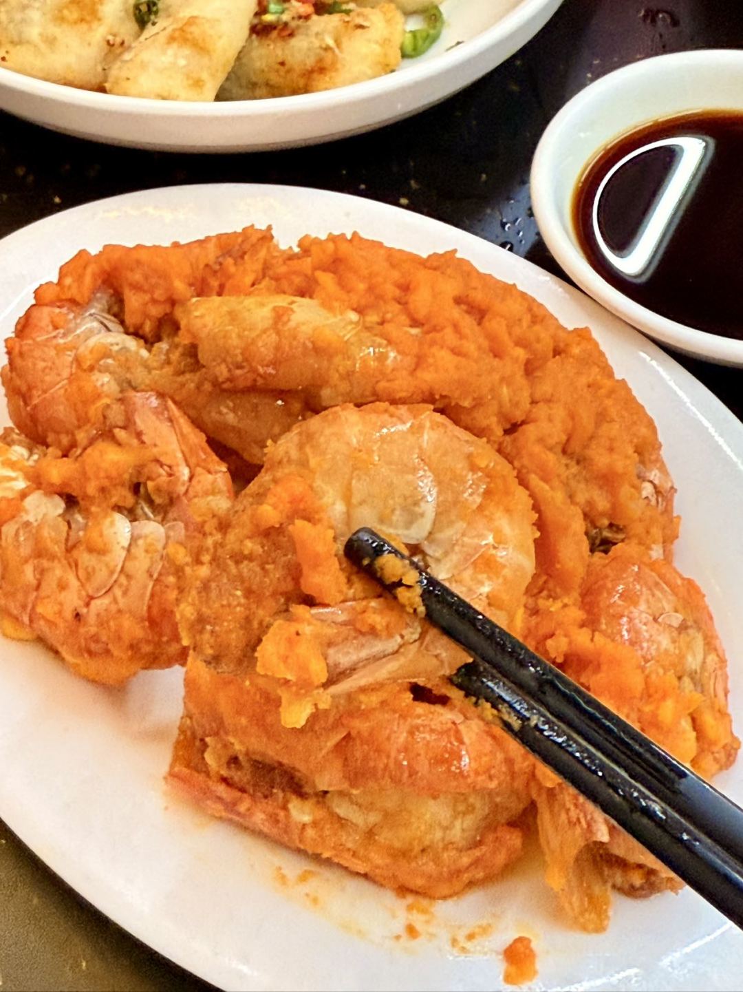 Macao-Colorful food stalls in Taipa, Macau, taste the local stir-fried food in Macau