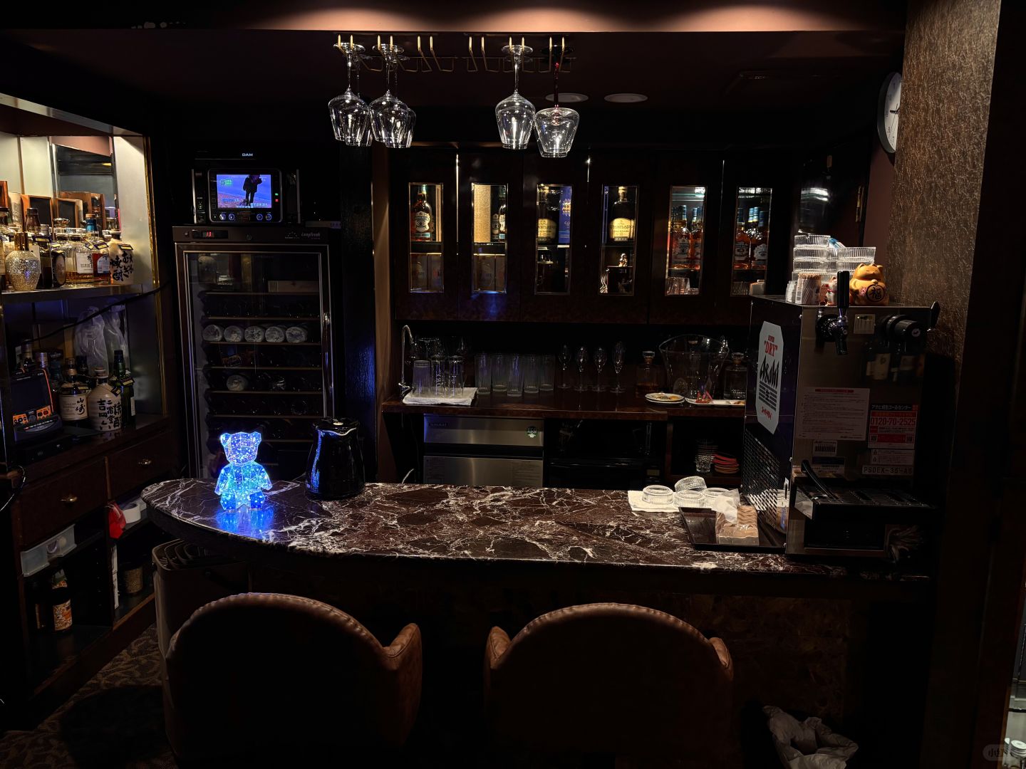 Tokyo-Bel Avenir Bar, a new Chinese pub, has opened in Ikebukuro, Tokyo, waiting for you to come for a drink!