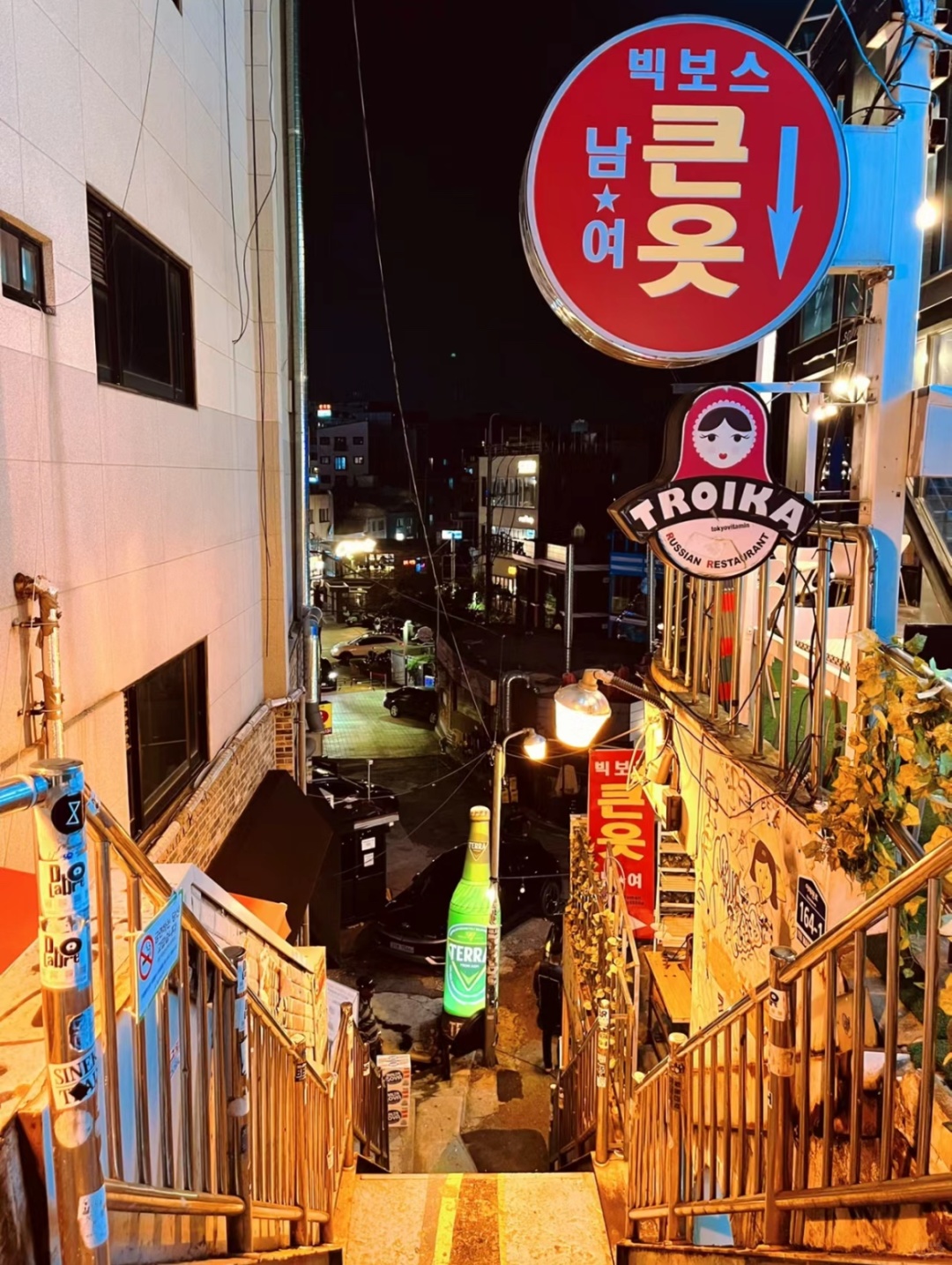 Seoul-Dongdaemun, Namdaemun, Myeongdong and Hongdae night markets are crowded at 4am, Seoul nightlife experience