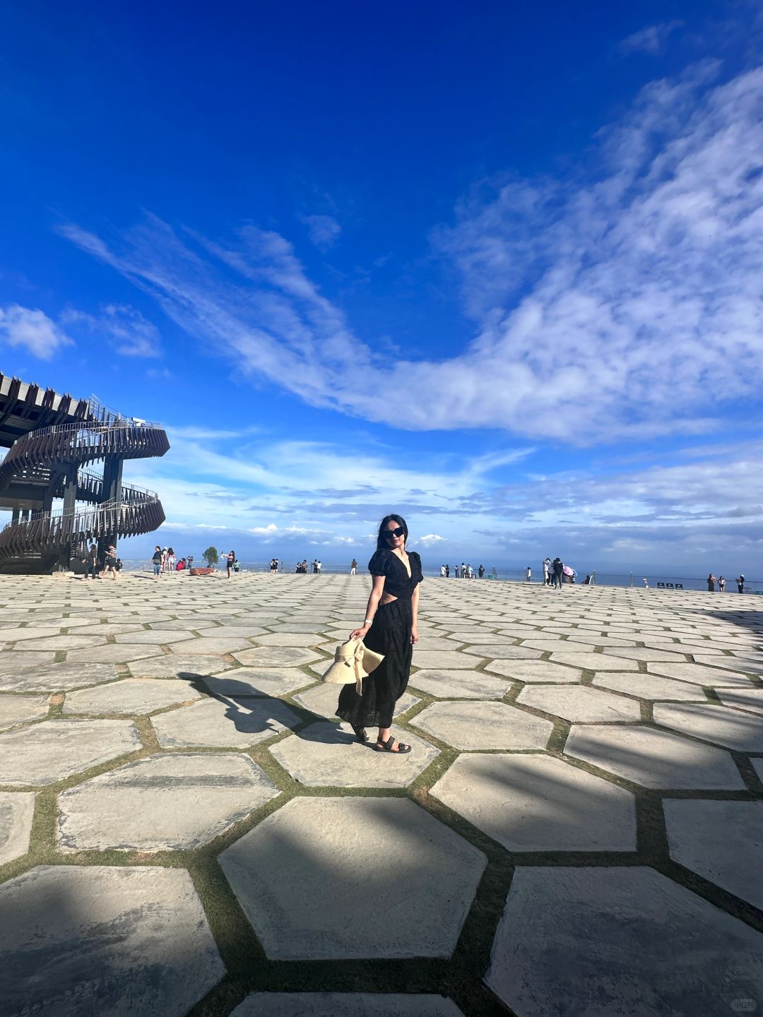 Cebu-Motorcycle tour in Cebu City, visit Temple of Leah, Sirao Garden and 10000 Roses Cafe & More