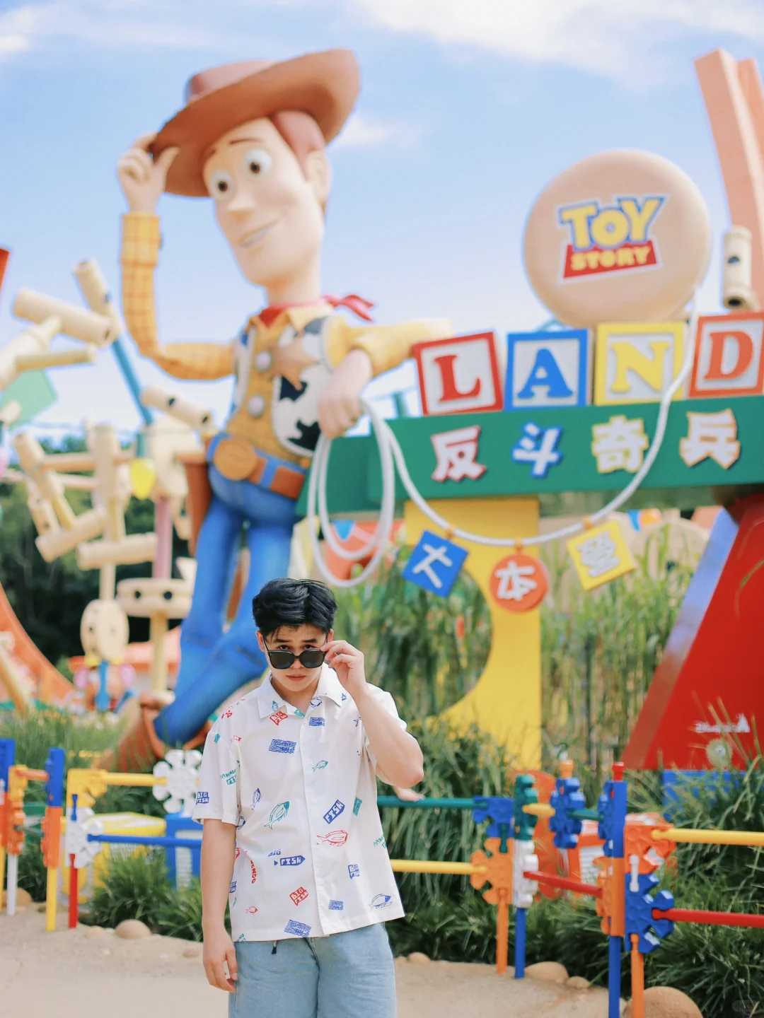 Hong kong-A fairytale world, back to childhood. A practical guide for a one-day trip to Hong Kong Disneyland