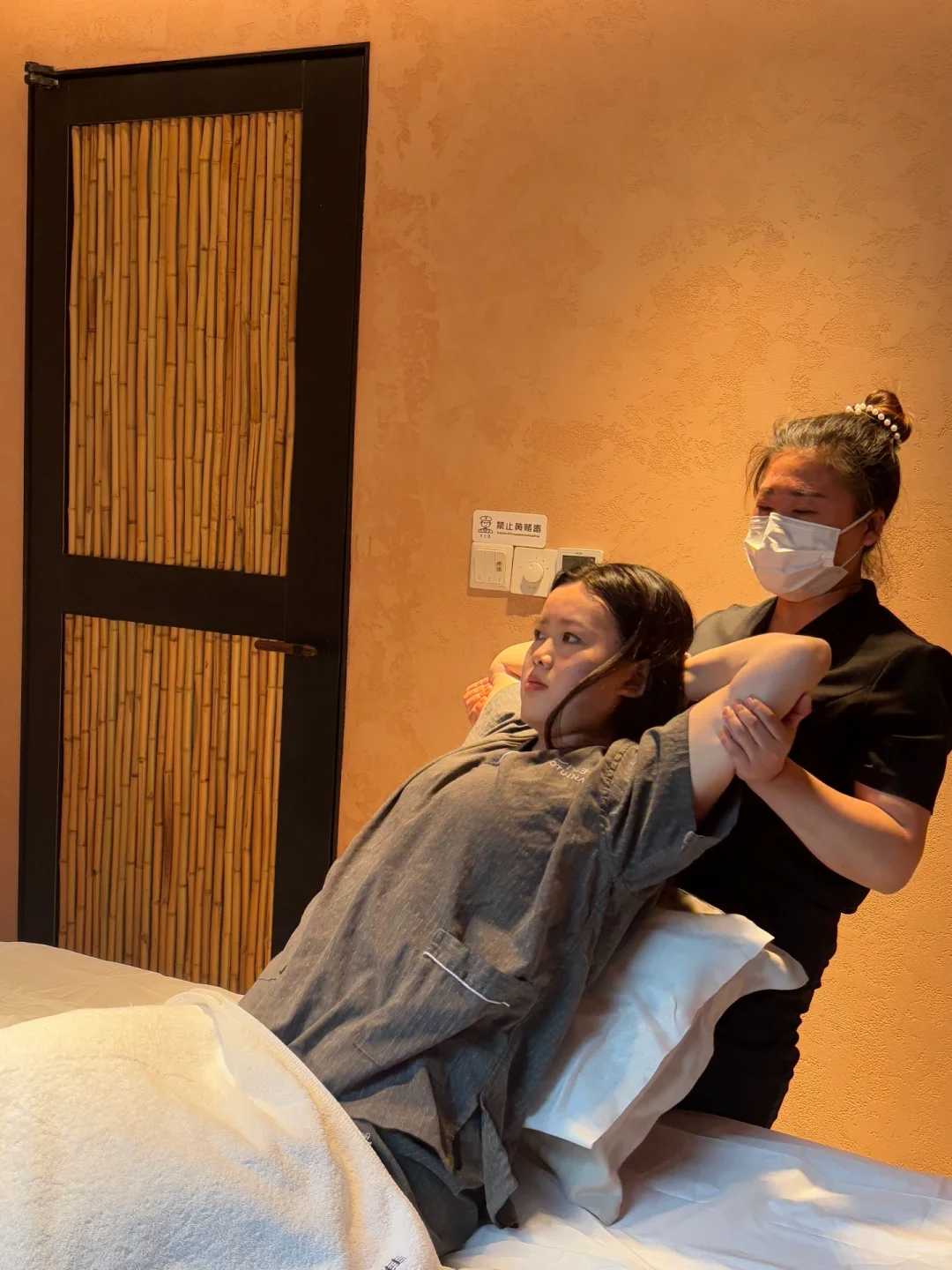 Chengdu/Chongqing-Chengdu Lexiaotui spa massage, the store has a luxurious decoration style and a very comfortable environment