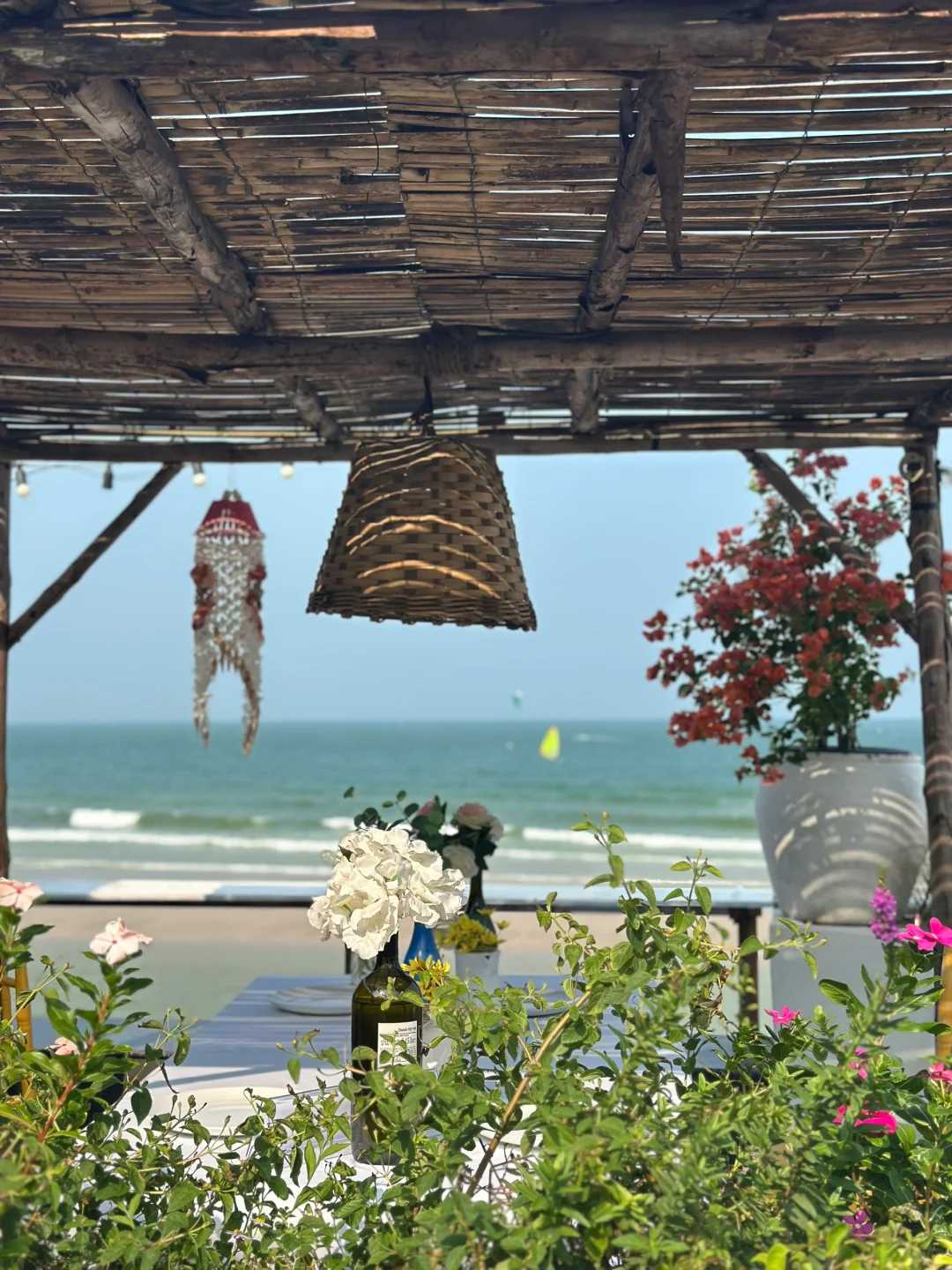 Hua Hin-Travel guide to Hua Hin, Thailand: a great place to relax, sunbathe, daydream, and surf