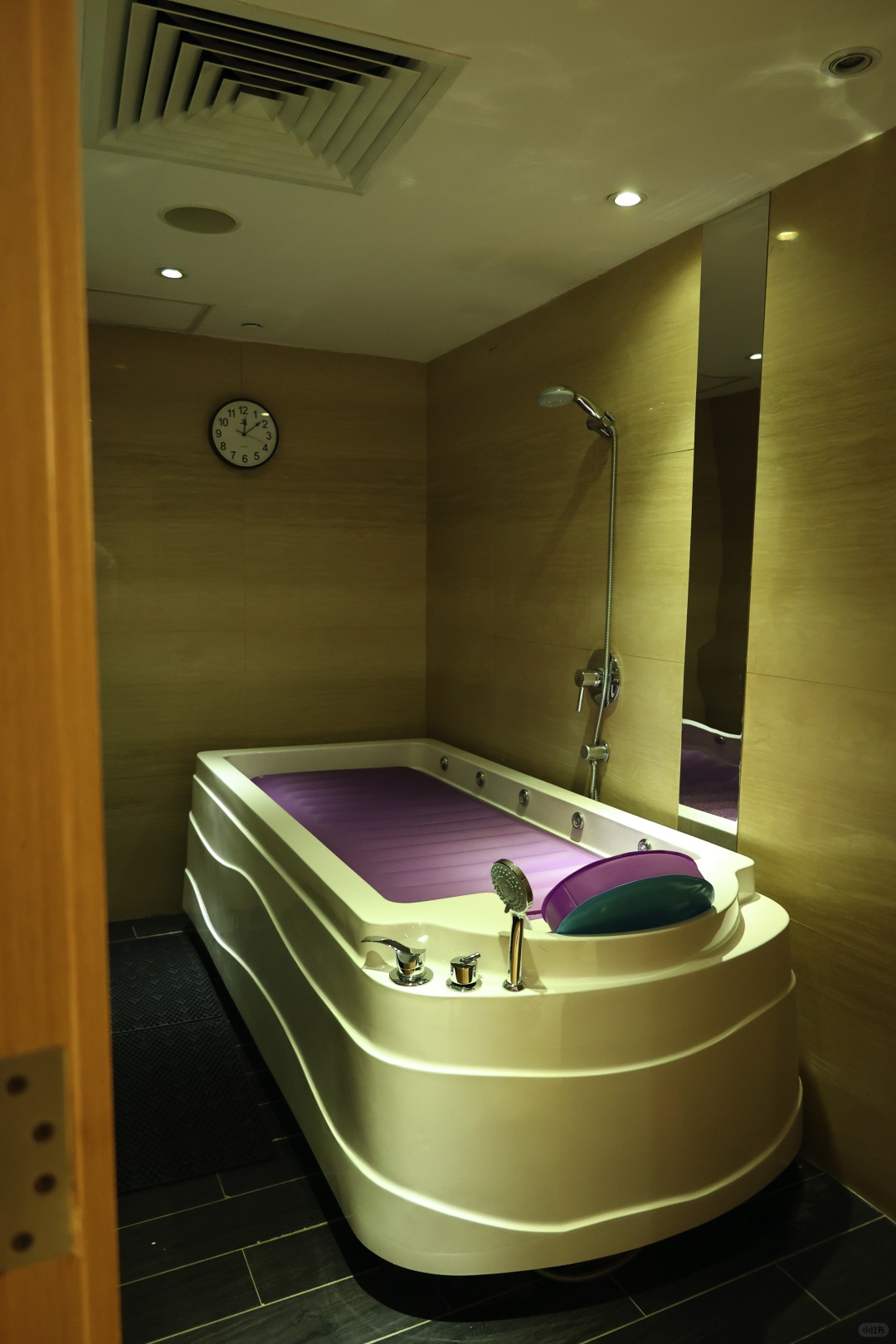 Macao-Macau Royal Campbell Sauna Bath, Immersive Theme Room Essential Oil Massage Experience