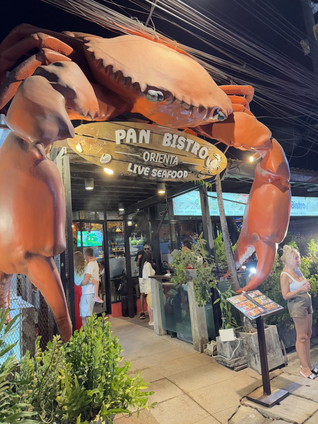 Phuket-Pan Bistro Restaurant, taste the original flavor, what you see is what you get seafood