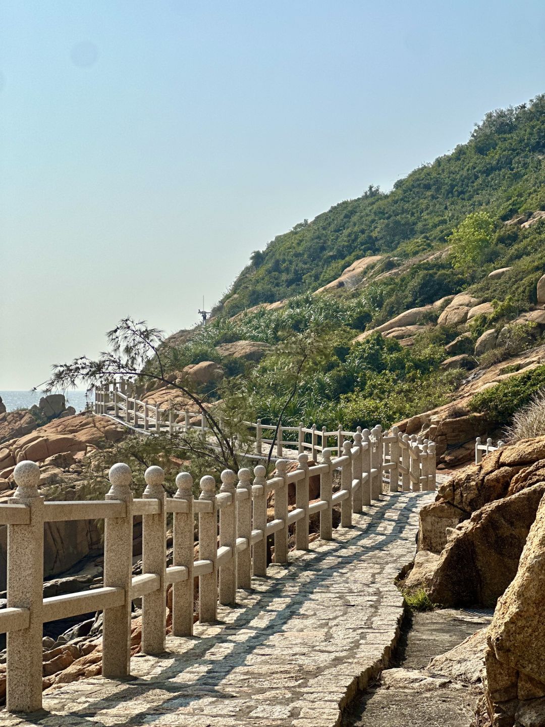 Macao-Macau Seac Pai Wan Country Park, the whole journey is about 12 kilometers and takes about 3 and a half hours