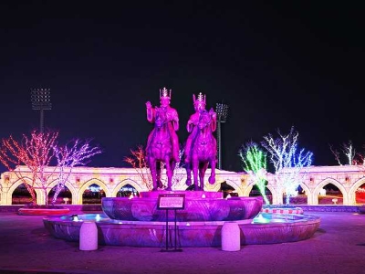 Busan Illumination Theme Park, the largest light theme park in Korea, with a variety of performances