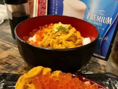 Gokai Tachi Sushi, fresh and cost-effective sea urchin rice next to Osaka Kuromon Market