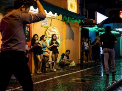 Can Thailand's daily girlfriend and wife rental services be sweeter than Snake Beauty?