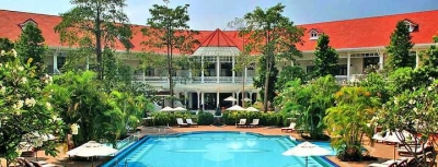 Hua Hin's colorful nightlife guide travel list, watch cabaret performances