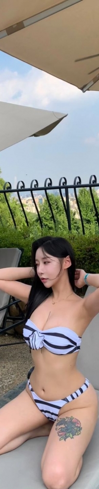 Grand Hayyat Hotel in Hangang, Seoul, where you can sunbathe by the pool